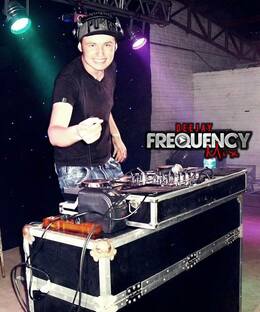 DJ Frequency Mix
