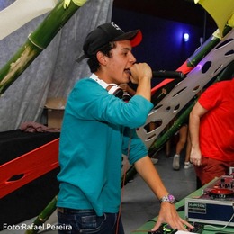 Dj Junior Pedrooso