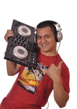 Dj Adoniran Oficial